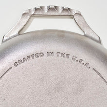 画像をギャラリービューアに読み込む, GRIZZLY 10" Cast Iron Casserole