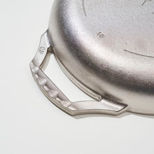 画像をギャラリービューアに読み込む, GRIZZLY 10" Cast Iron Skillet